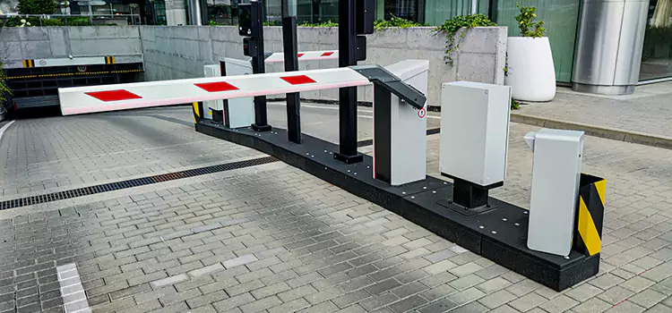 Custom Gate Design & Integration Bountiful
